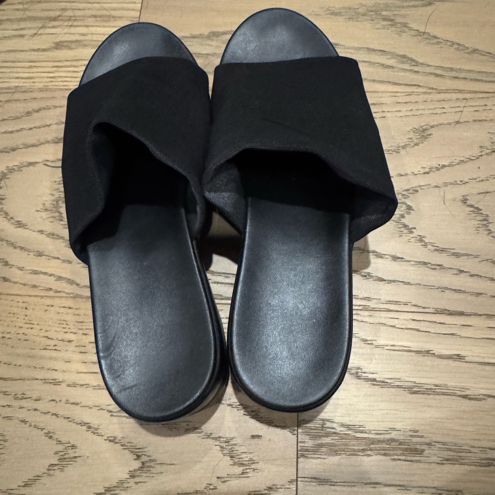 Steve Madden Black Women's Slide Sandals